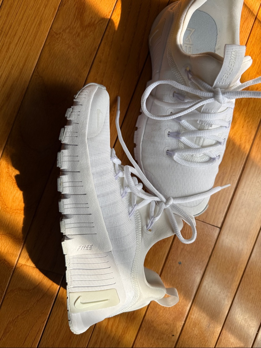 NWOT Nike Metcon White Knit Low-Top Sneakers